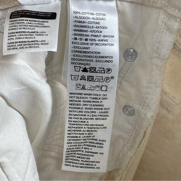 Levi’s 501 Original Fit Straight Leg Butterfly Print Jeans Size 28X28 Women - Picture 10 of 16